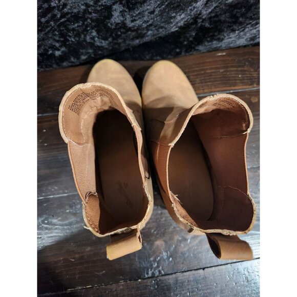Universal Thread Amalia Wedge Ankle Boots Cognac Brown Sz 10 - Picture 7 of 9